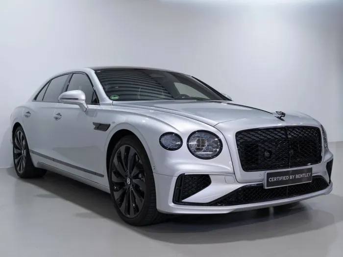 Bentley Flying Spur V8 Hybrid *B&O*Rotating*