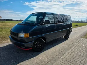 Volkswagen VW T4 2.5 Benziner - 116 PS - 7-Sitzer - A...