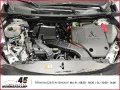 Mitsubishi Plug-in Hybrid Outlander 2,4 TOP+4WD Sitzhzg v&h
