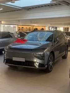 XPENG G9 Performance MJ26 93,1kWh AWD 8-fach Komf. AHK