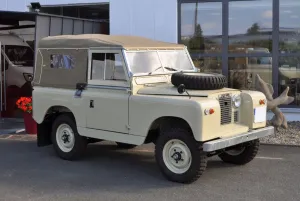 Land Rover Serie II A *komplettrestaurierung + TOP-Zustand*
