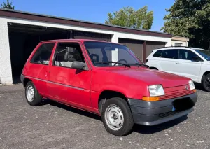 Renault R 5
