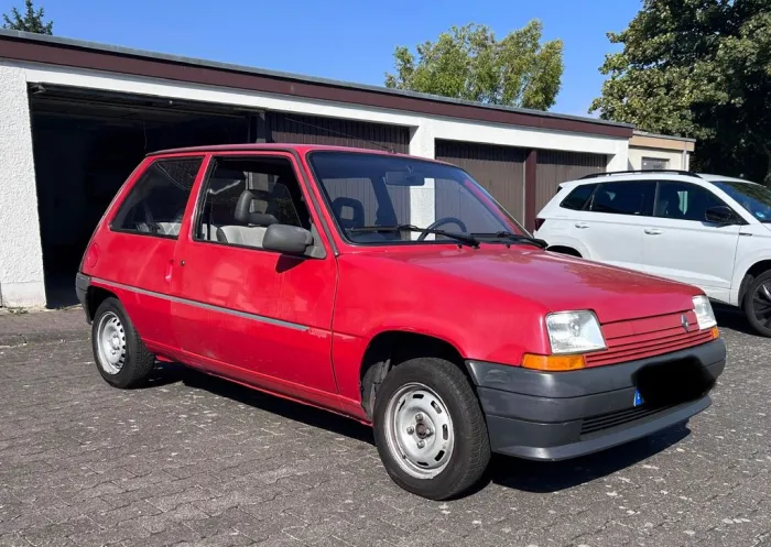 Renault R 5