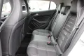 Mercedes-Benz GLA 180/SHEFT/KLIMA/PDC/NAVI/LED/BT/AHK/SHZ/
