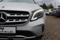 Mercedes-Benz GLA 180/SHEFT/KLIMA/PDC/NAVI/LED/BT/AHK/SHZ/