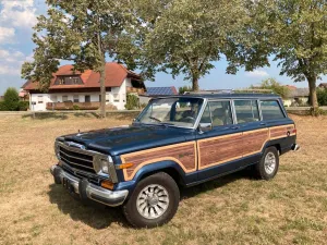 Jeep Grand Wagoneer 5.9 V8 4x4, TÜV/H 07/2...