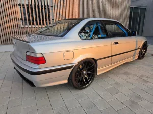 BMW E36 328i Coupé Clubsport Tracktool Spa...