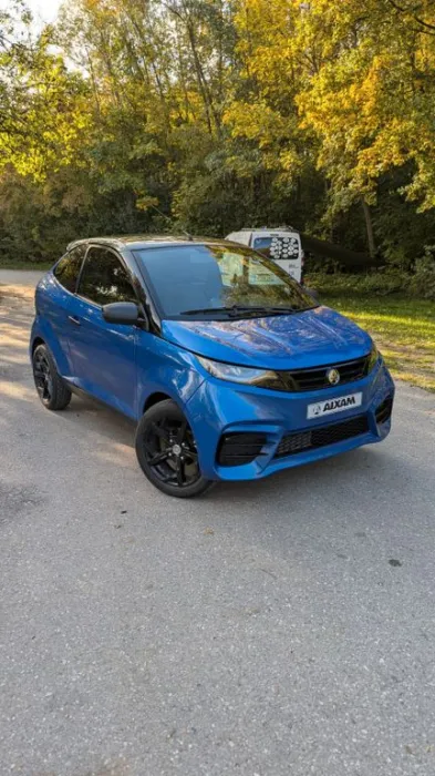 Aixam Coupé Sport (Modell 2025)  11.800km Top Zustand 