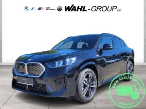BMW iX2 eDrive20 M Sport AHK Premium 19