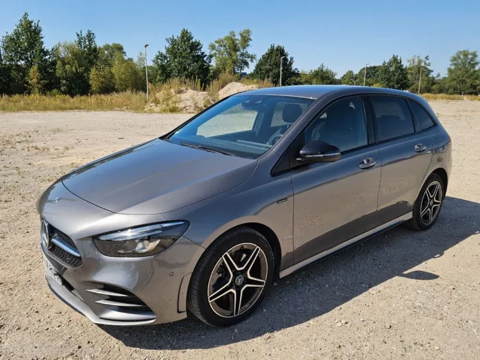 Mercedes-Benz B 250 e DCT -