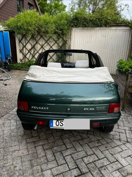 Peugeot 205 Roland Garros mit H-Zulassung