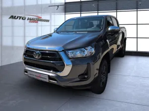 Toyota Hilux 2,4D Double Cap 4x4 / /AHK Bluetooth Navi