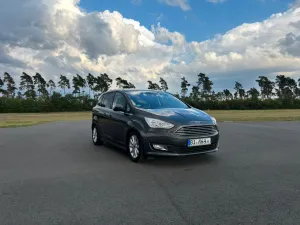 Ford Grand C-Max Titanium 150 PS 7-Sitzer TÜV Neu