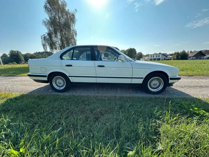 BMW e34  535