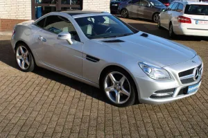 Mercedes-Benz SLK 200 *AMG18 Zoll*Leder*Navi*Brabus Schürze*