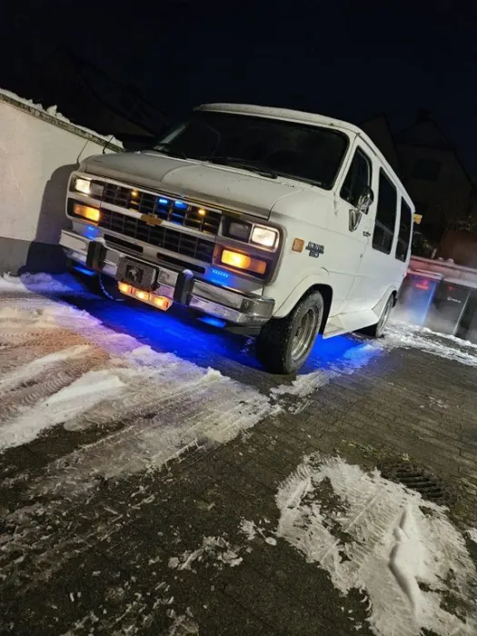 Chevrolet G20