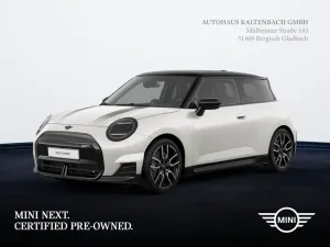 MINI Cooper SE John CooperWorks Trim PANO HUD LED SHZ