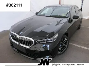 BMW i5 40 xDr Lim M Sport-Shadow-DrivPlus-HUD-360°