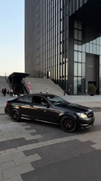 Mercedes-Benz C 250 Sport Coupé Autom. Sport