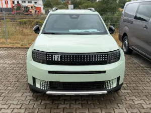 Fiat Grande Panda 1.2 Hybrid eDCT La Prima