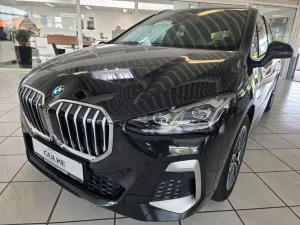 BMW 220i Active Tourer M-Sport Navi,Pano,Kam