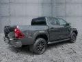 Toyota Hilux 2.8 D 4x4 Invincible Allrad