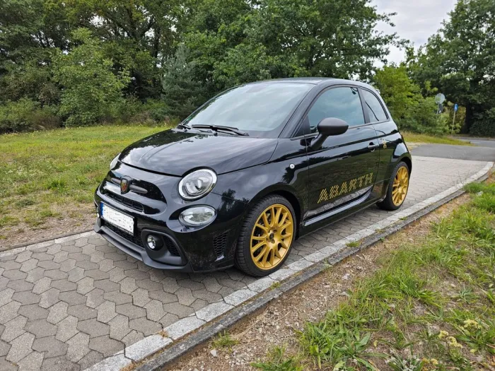 Abarth ABARTH 695 75° ANNIVERSARIO - Neuwertig