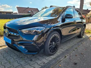 Mercedes-Benz GLA 220 4MATIC Standheiz. Pano., Anhängerk. AMG