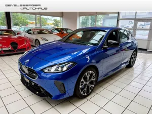 BMW M135 xDrive Park-Assistent+ServicePaket/Garantie