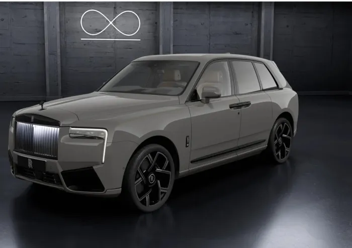 Rolls-Royce Cullinan Black Badge Series II Bespoke Interieur
