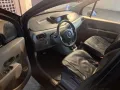 Renault Rene Auto in schwarz
