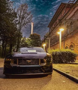 Ford Mustang 5.0 Ti-VCT V8 Dark Horse Dark Horse