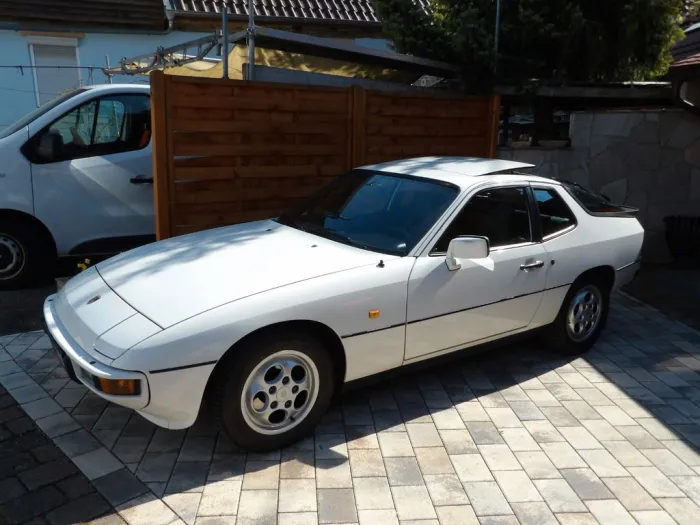 Porsche 924 S, Nr. 21 in 3 Modelljahren Bauzeit