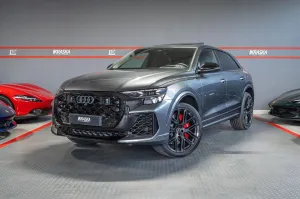 Audi RSQ8 4.0 TFSI AHK B&O PANO STHZ MASSAGE RS-AGA