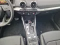Audi Q2 35 TDI 2x S line MATRIX AHK KAM NAVI 18