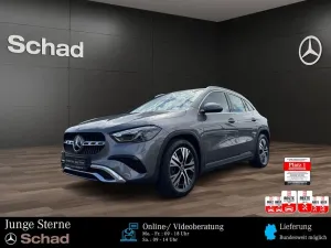 Mercedes-Benz GLA 180 PROGRESSIV AHK+LED+DISTRONIC+KAMERA+SHZ+