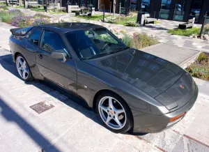 Porsche 944 Turbo