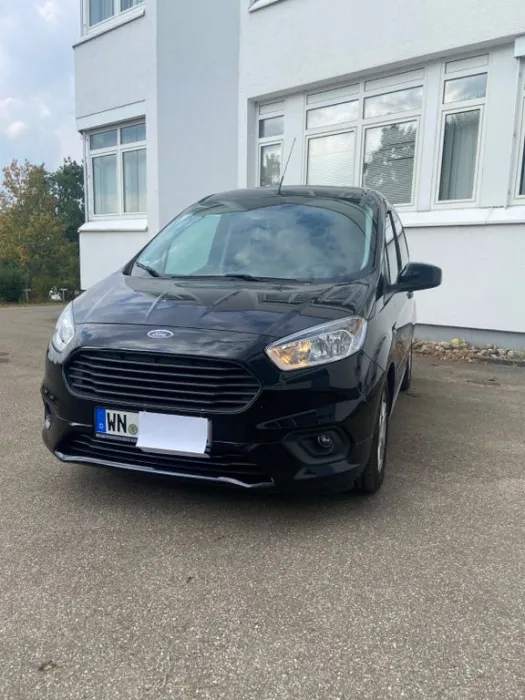 Ford Courier