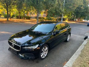 Volvo V60 B4 Auto Plus Dark 2024 107tkm 1.Eigentümer