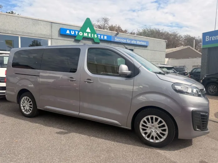Opel Vivaro Kombi L3 9 Sitze