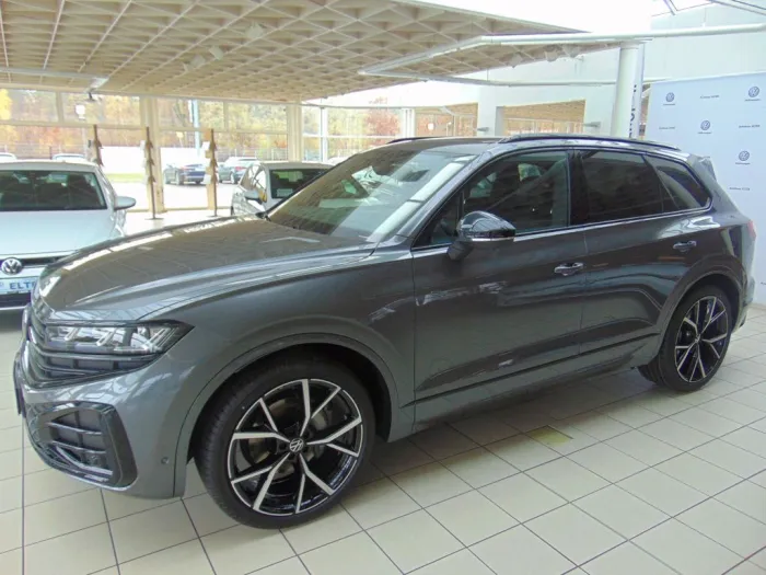 Volkswagen Touareg R-Line Black-Style Standhzg./Modellj. 25