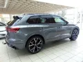 Volkswagen Touareg R-Line Black-Style Standhzg./Modellj. 25