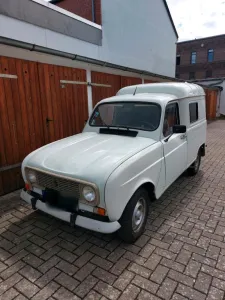 Renault R4 F4