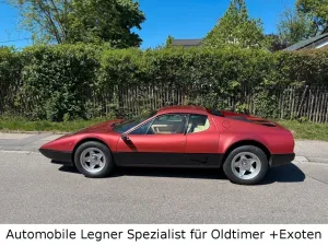 Ferrari 512 BBi Sammlerstück in Rosso Rubino