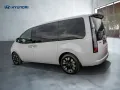 Hyundai Staria Signature Hybrid 2WD 7-Sitzer Park-Paket