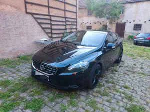 Volvo V40 T4 -