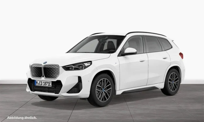 BMW iX1 xDrive30