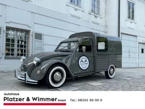 Citroën AK400 2 CV Kasten Ente