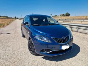 Lancia Ypsilon 1.0 FireFly 5 porte S&S Hybrid Ec