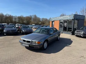 BMW 730/AUTOMATIK/TEMPOMAT/KLIMA